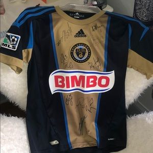 Philadelphia Union signed tee